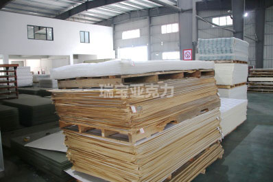 亞克力板材分不分正反面