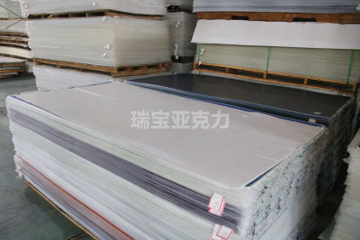 亞克力透明板后裝什么光源