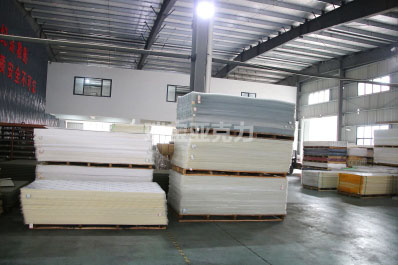 純亞克力板材是否含甲醛多