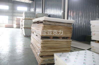 生產亞克力板材可加工什么東西降低成本